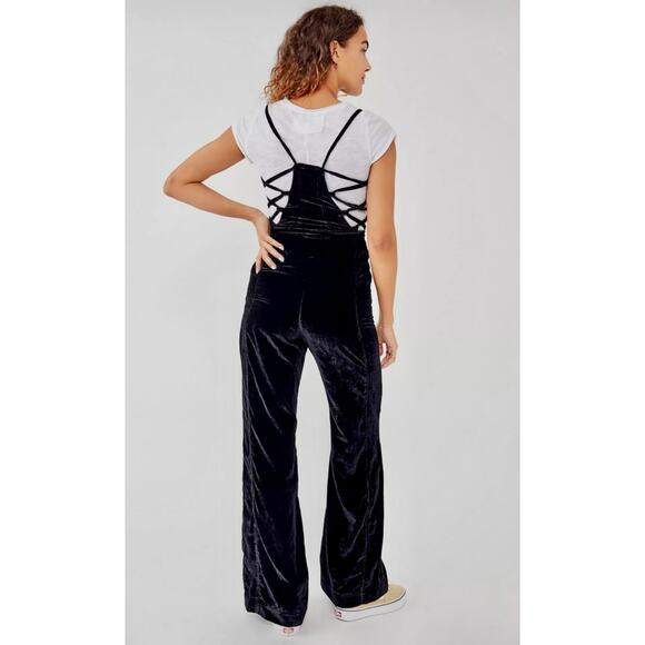 Free People 90s Forever Overalls Crushed Velvet Black size M - Picture 9 of 16
